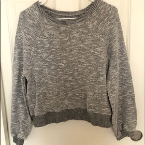 Abercrombie Light gray sweater